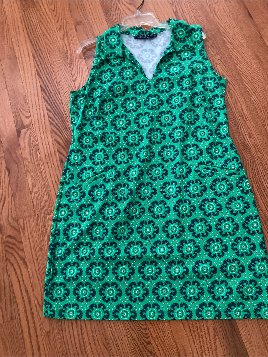 Katherine Way Green Floral Medallion Sleeveless Shift Dress